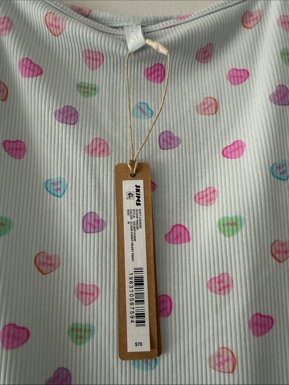 SKIMS Soft Lounge Scoop Onesie Cloud Candy Heart Print Ribbed Romper Size M NWT - Picture 2 of 6